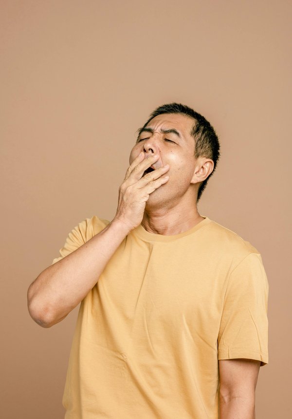 Les symptômes du manque de sommeil : découvrez les solutions